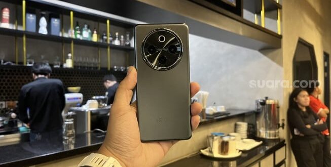 Bocoran iQOO Z10R, HP Layar Lengkung Harga Miring yang Bikin Penasaran!