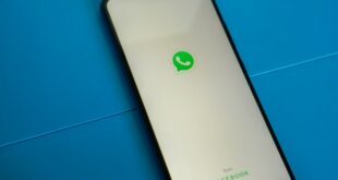 WhatsApp Call Mau Dibatasi? Kata Menkominfo Begini...