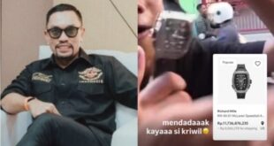 Rumah Politisi Kebobolan? Lihat Reaksi Bocah Ini Setelah Dapat Jam Tangan Rp 11 Miliar!