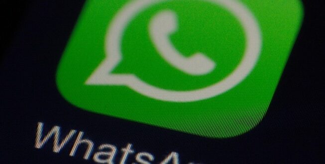 WhatsApp Bakal Bikin Bisnismu Lebih Canggih? Ini Bocoran Fitur AI dan Iklan Terbarunya!