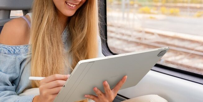 Acer Iconia AI Makin Canggih, Monitor OLED 280Hz Bikin Gamer Ngiler di IFA 2025!