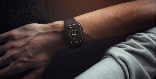 Bye-bye Charger! 5 Smartwatch Ini Siap Temani Liburan Panjangmu