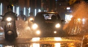 Oktober 2025, Siap-Siap Payung, Sore Ini Bakal Basah?