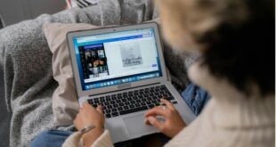 Bikin Audiens Terpukau, Trik Presentasi Keren Tanpa Jago Desain!