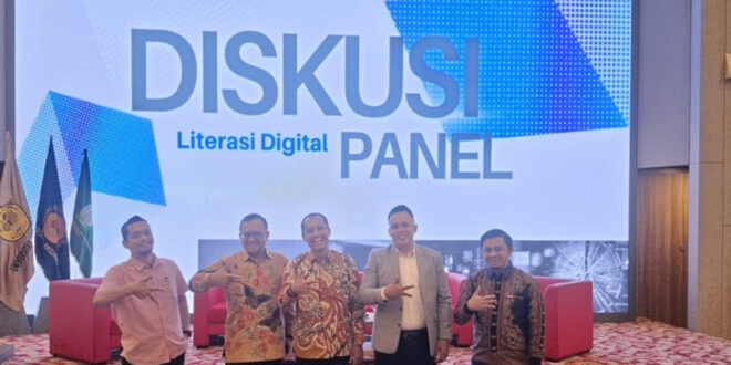 Banjir Informasi Digital Mengintai Waspada Hoaks dan Konten Negatif